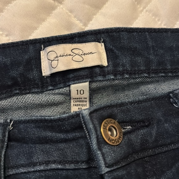 4/$20 - Picture 2 of 2